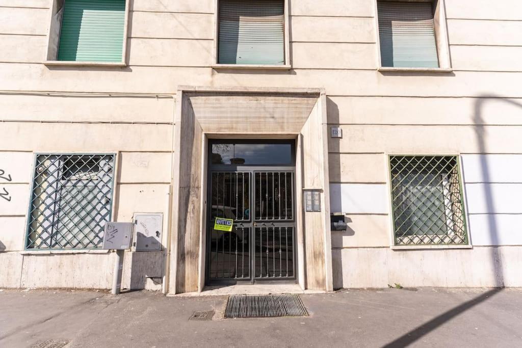 Interno 10 - Centre St Camillo Hospital Roma